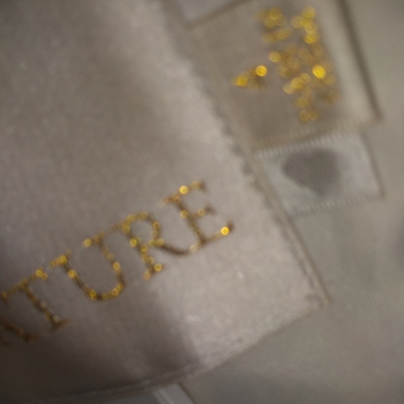 Wedding dress - Picture 6 of 8